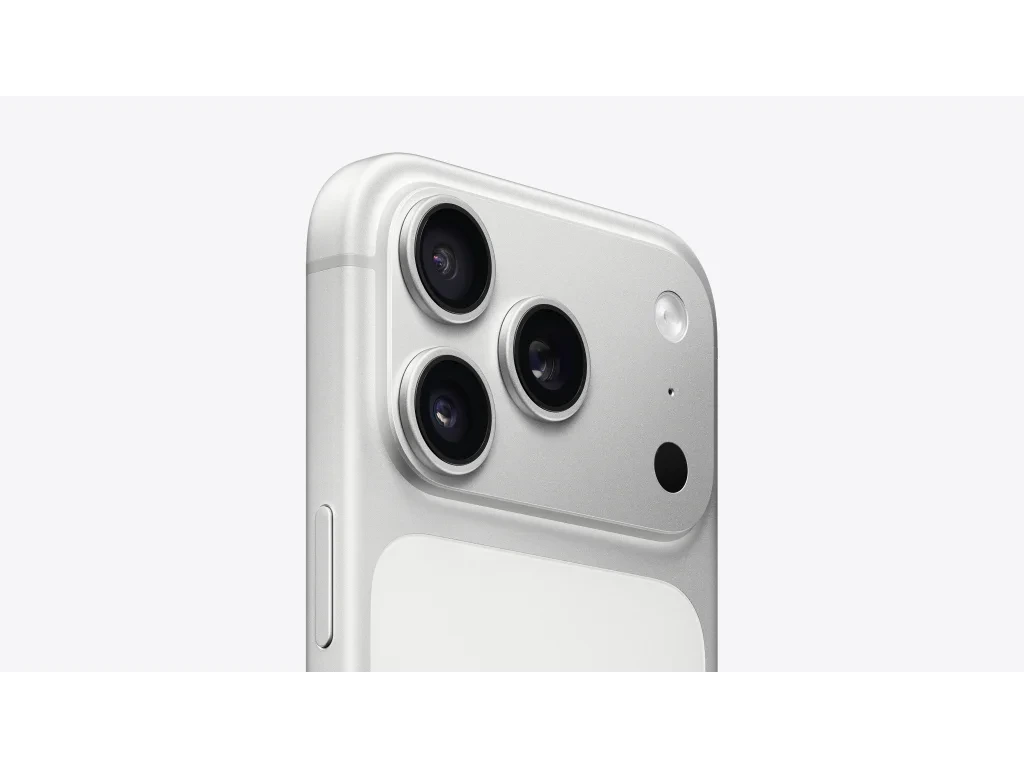 iPhone 17 Pro Max — trojitý 48 Mpx fotosystém s periskopem